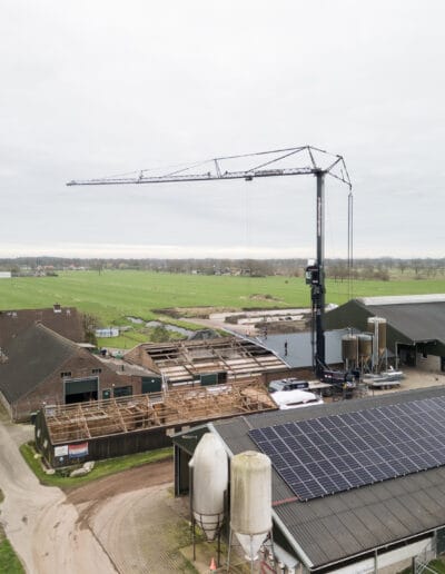 Projectfotografie van een dakbeplating project voor Middendorp Montage, door Visulions.